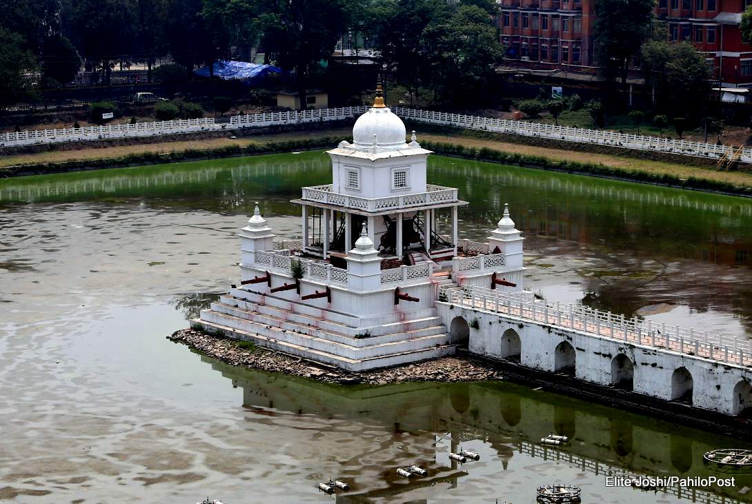 रानीपोखरी पुनर्निर्माण नभएपछि छठ मनाउन समस्या