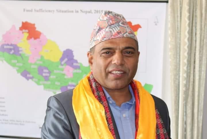 बालाजु गोदाममा कृषिमन्त्रीको छापा