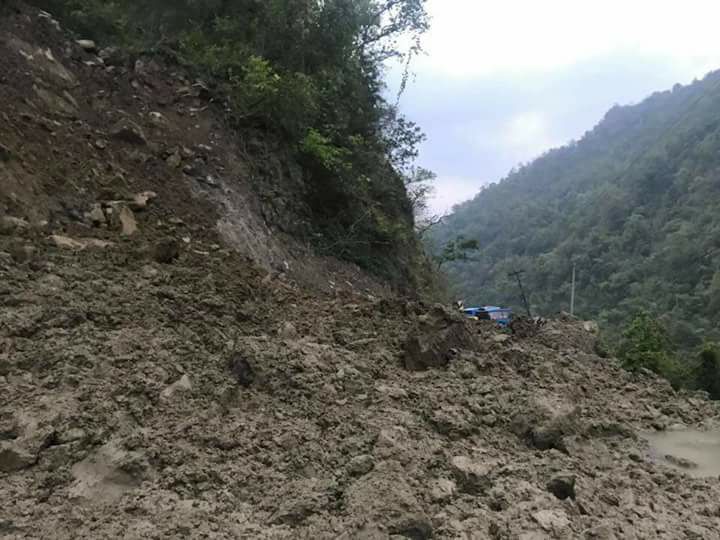जुम्लामा जलविद्युत् आयोजनाको विद्युत गृहको घर भासिँयो, आमा र दुई छोराको मृत्यु