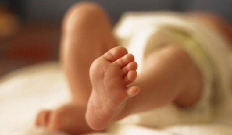 फोहोरको थुप्रोबाट सात दिनको शिशुको उद्दार, उपचारका लागि अस्पताल पुर्‍याइयो