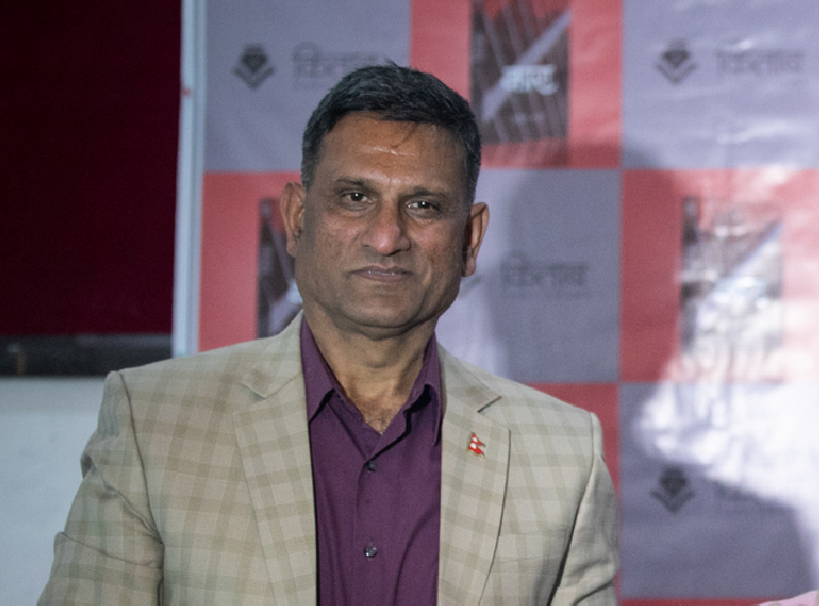 प्रहरीमा तहल्का मच्चाएका रमेश खरेल के राजनीतिको मैदानमा उत्रिँदै हो?