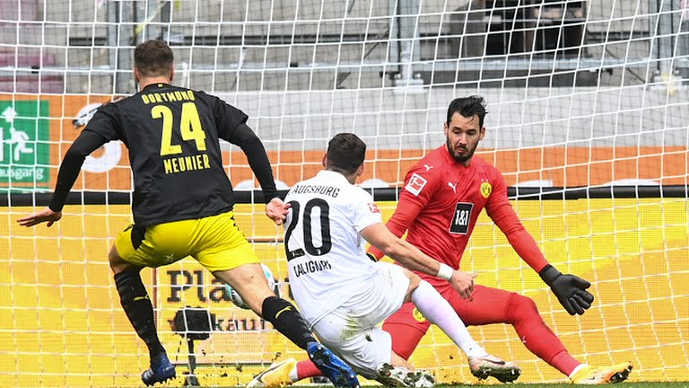 डर्टमण्डको आउग्सबर्गसँग अप्रत्यासित हार