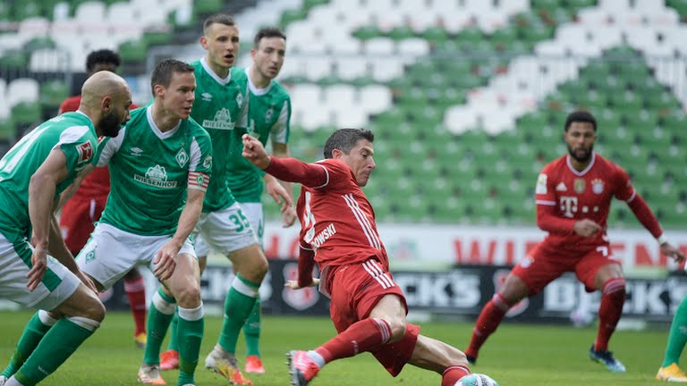 लिग लिडर बायर्नको जित, शीर्षस्थानमा पाँच अंकको अग्रता