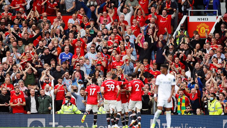 फर्नान्डेजको ह्याट्रिकमा म्यानचेस्टर युनाइटेडको जित