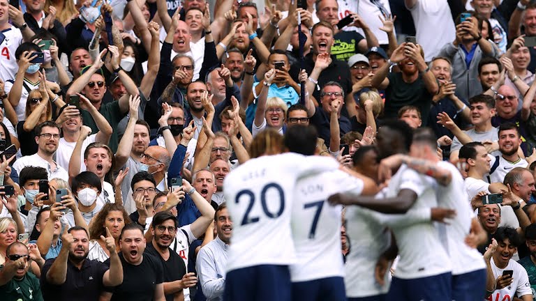 साबिक विजेता म्यानचेस्टर सिटी पहिलो खेलमै पराजित