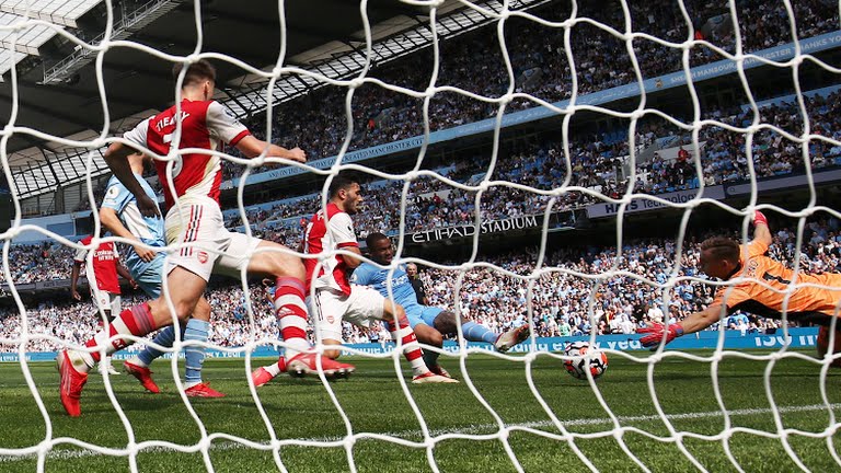 आर्सनलमाथि म्यानचेस्टर सिटीको फराकिलो जित