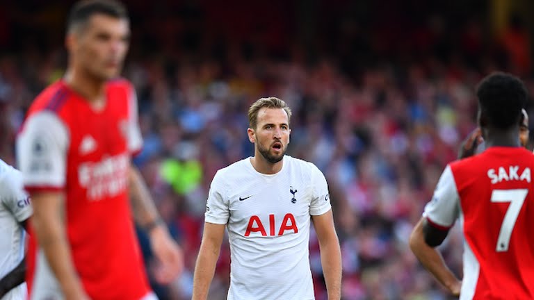 आर्सनलको टोटेनहममाथि सहज जित