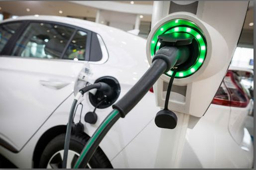 विद्युतीय सवारी चढ्नेलाई ५ वर्षसम्म सडक कर र भन्सार शुल्कमा छुट