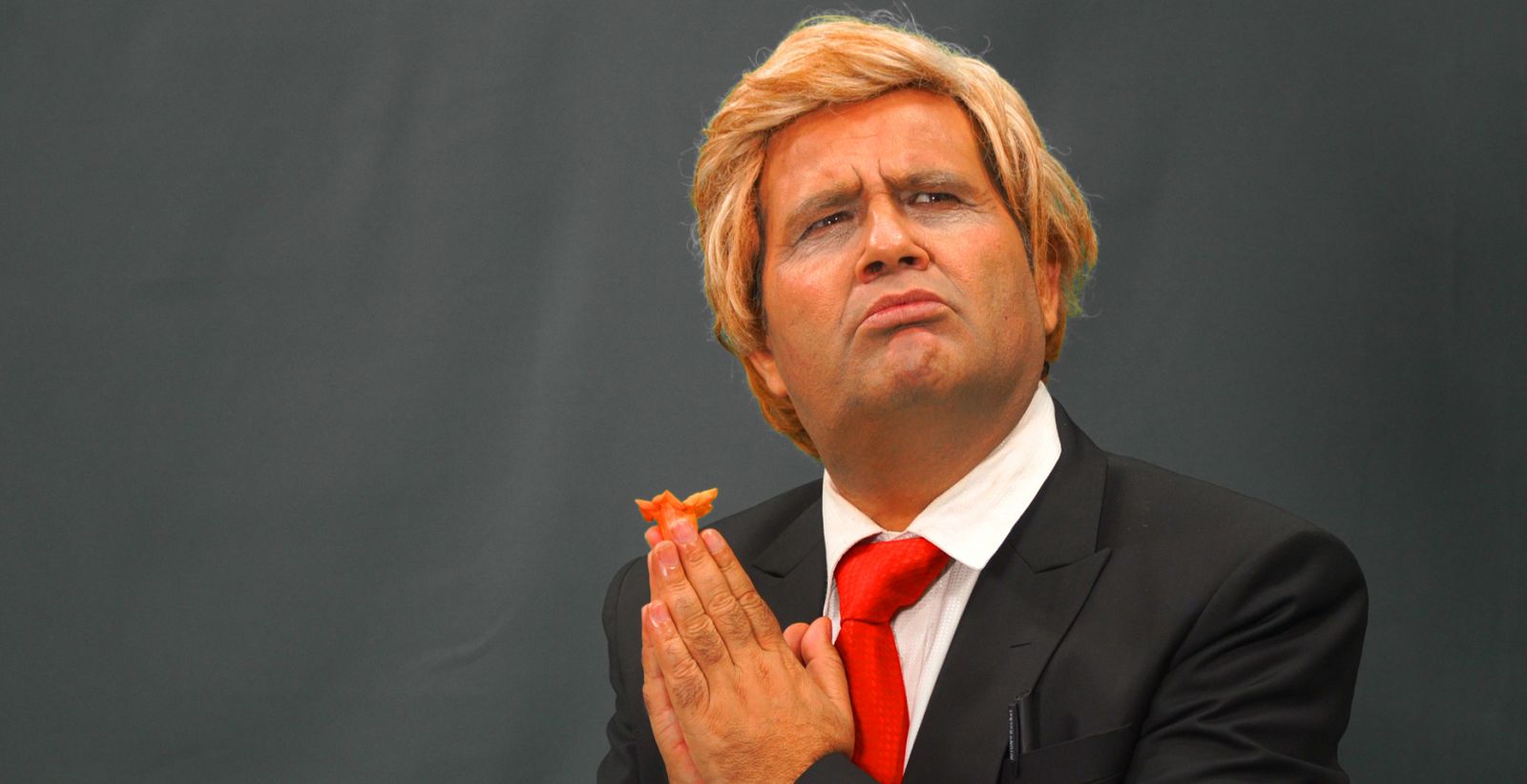 कलाकार मनोज गजुरेललाई कोभिड १९ संक्रमण