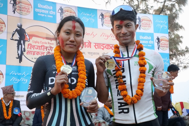 सोनी र लक्ष्मणलाई लिगलिगे साइकल दौडको उपाधि