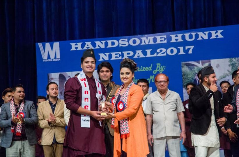 'ह्यान्डसम हंक' बने निपुनराज श्रेष्ठ 