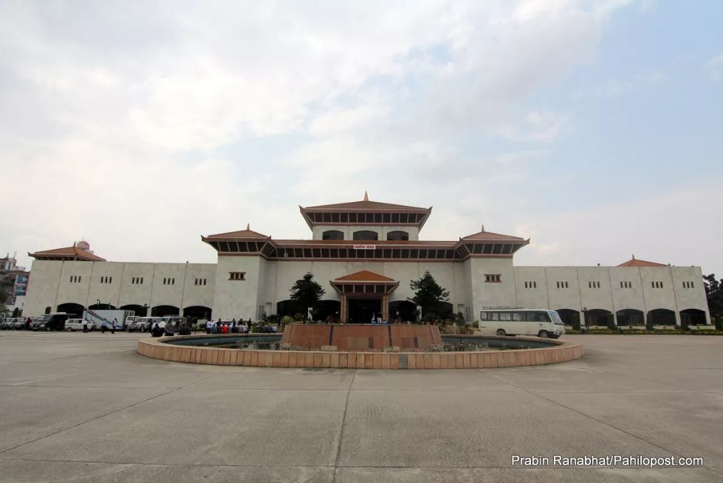 २९ दिनमा अन्त्य भयो संसद, ओलीकै शैलीमा अध्यादेशबाट अघि बढ्दै गठबन्धन, एमाले विभाजनको रणनीति