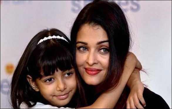 ऐश्वर्या र आराध्या डिस्चार्ज हुँदा अमिताभको आँखामा आँशु 