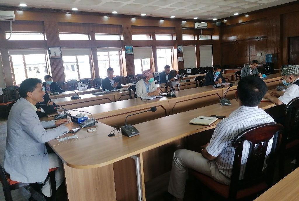 जहाज खरीद प्रक्रिया अघि बढाउन पर्यटन मन्त्रीको निर्देशन