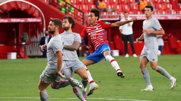 ला लिगा: एथ्लेटिक क्लबमाथि ग्रानडाको जित