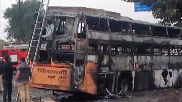 महाराष्ट्रको नासिकमा बस दुर्घटना हुँदा ११ जनाको मृत्यु, केन्द्र र राज्य सरकारद्वारा राहत घोषणा