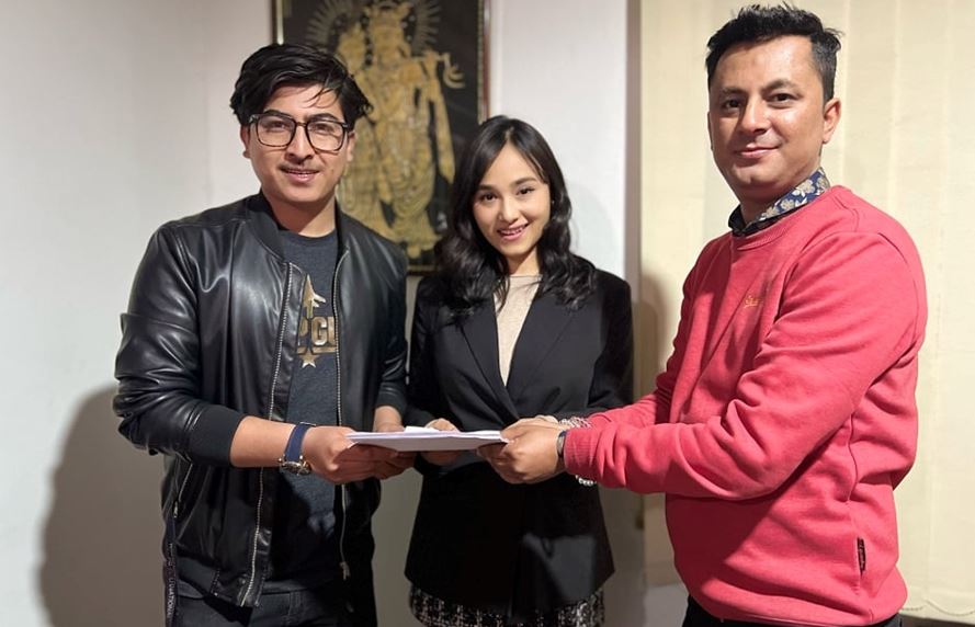 'हनी बनी' मा अनमोल र साराको जोडी पक्का 