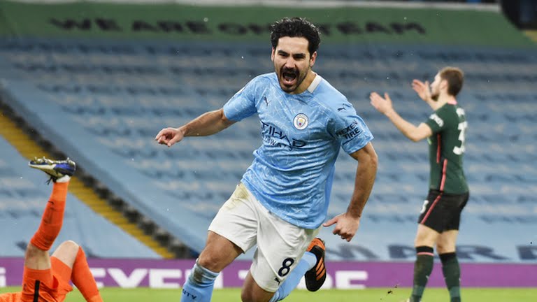 टोटेनहम म्यानचेस्टर सिटीसँग पराजित