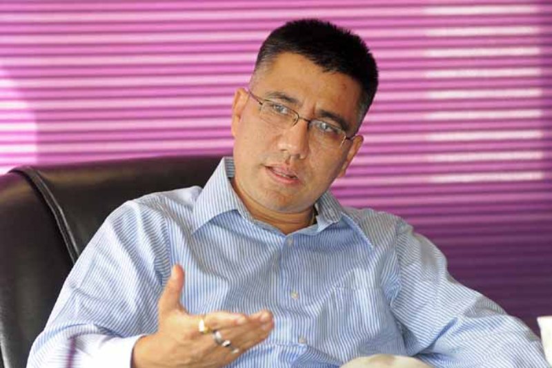 सुधीर बस्नेतलाई पक्राउ नगर्न सर्वोच्चको अन्तरिम आदेश