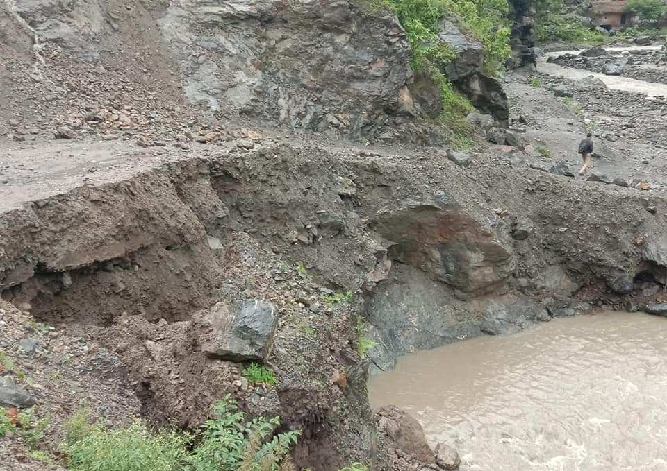 सुर्खेतका सडकको लागि तस्बिर परिणाम